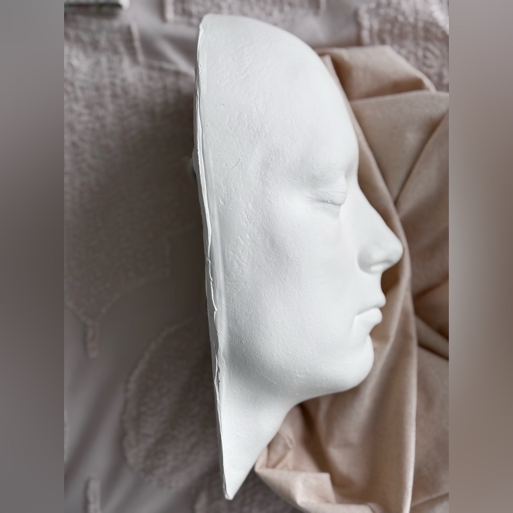 White Face Sculpture Wall Art - Picture 4 of 7
